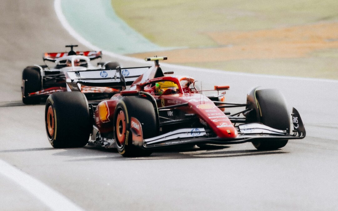 Ailerons mobiles F1 2026 : Pourquoi le DRS a complètement changé en ligne droite